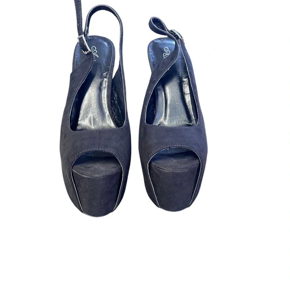 Ami Clubwear NIB Elegant Black Platform Sandals with Ankle Strap